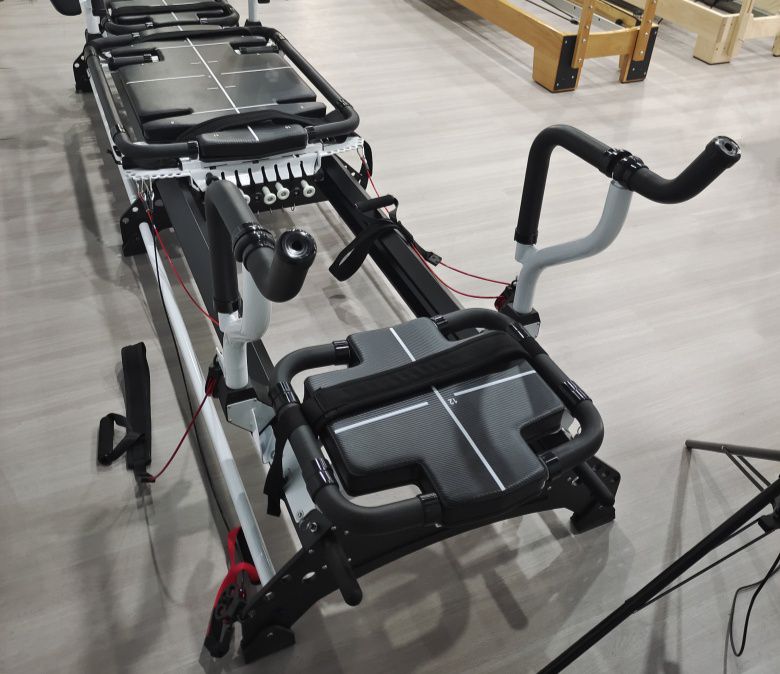 Multifunctional Large Pilates Reformer Machine