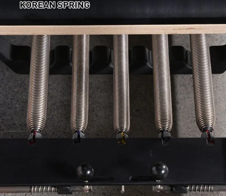 Body Training Core Bed Maple Wood Pilates Reformer Machine with Inside Footrests