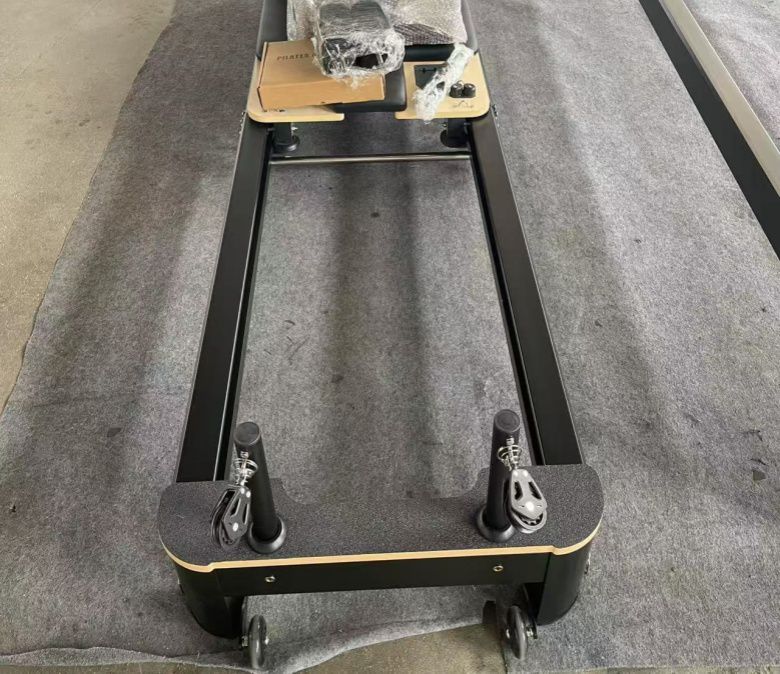 White Aluminum Foldable Pilates Reformer for Sale