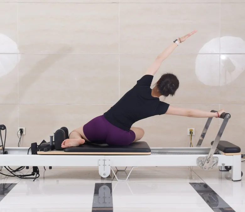 White Aluminum Foldable Pilates Reformer for Sale