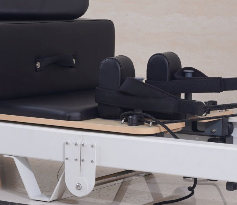 White Aluminum Foldable Pilates Reformer for Sale