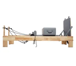 Wavar Pilates Oak Reformer Machine with Built-in Footbar
