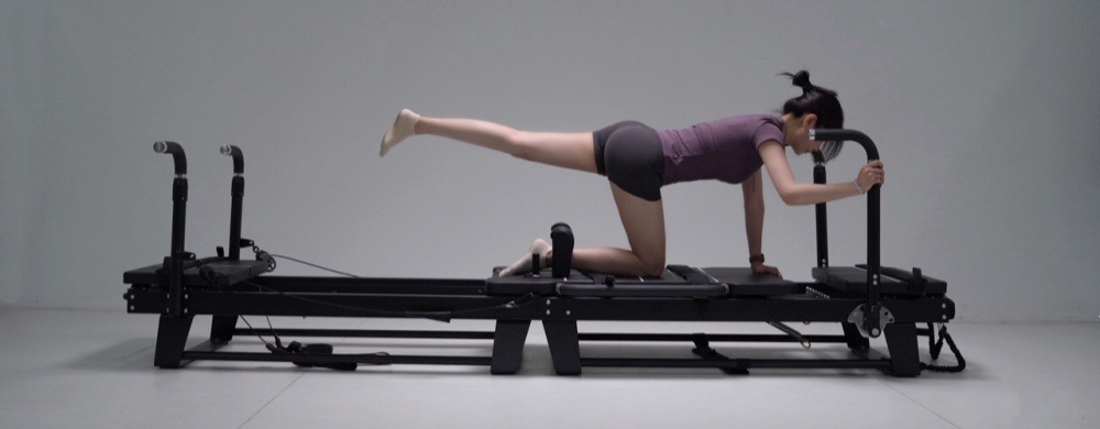 Ultra-core Pilates Reformer Machine